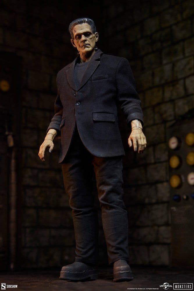 Universal Monsters Action Figure 1/6 Frankenstein (Deluxe Plus Edition) 33 cm