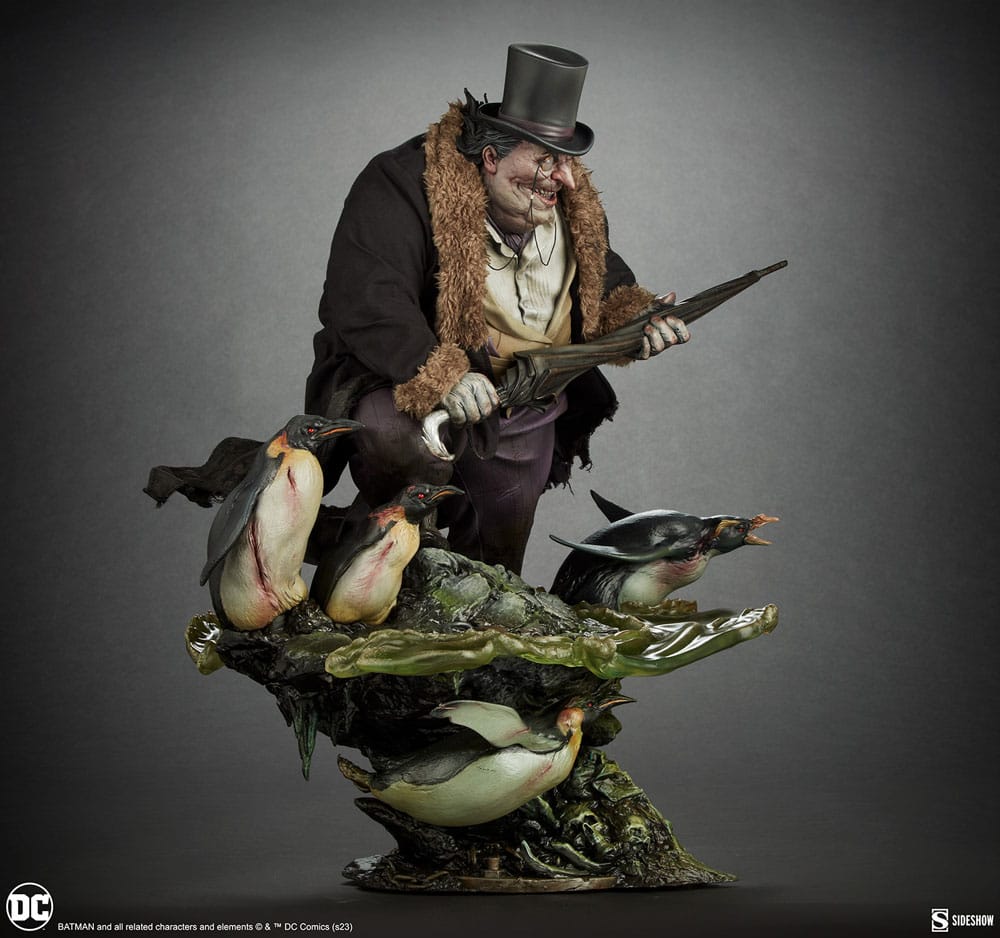DC Comics Premium Format Statue The Penguin 51 cm
