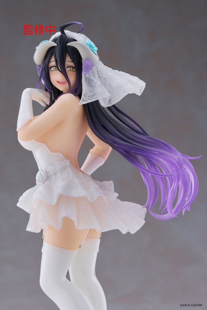 Overlord Coreful PVC Statue Albedo Wedding Ver. 18 cm