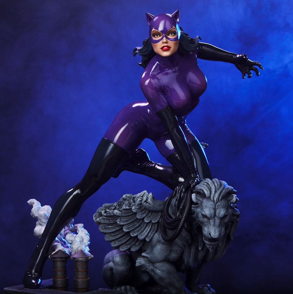 DC Comics Maquette 1/4 Catwoman (Purple Edition) 47 cm