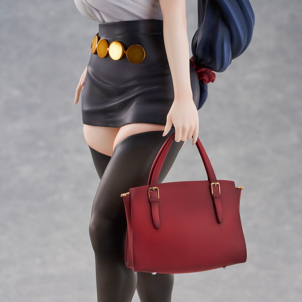 Original Character PVC Yoshio Illustration "Office Lady" 29 cm