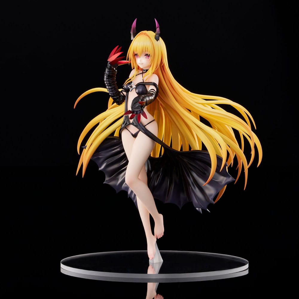 To Love-Ru Darkness PVC Statue 1/6 Golden Darkness Darkness Ver. 30 cm