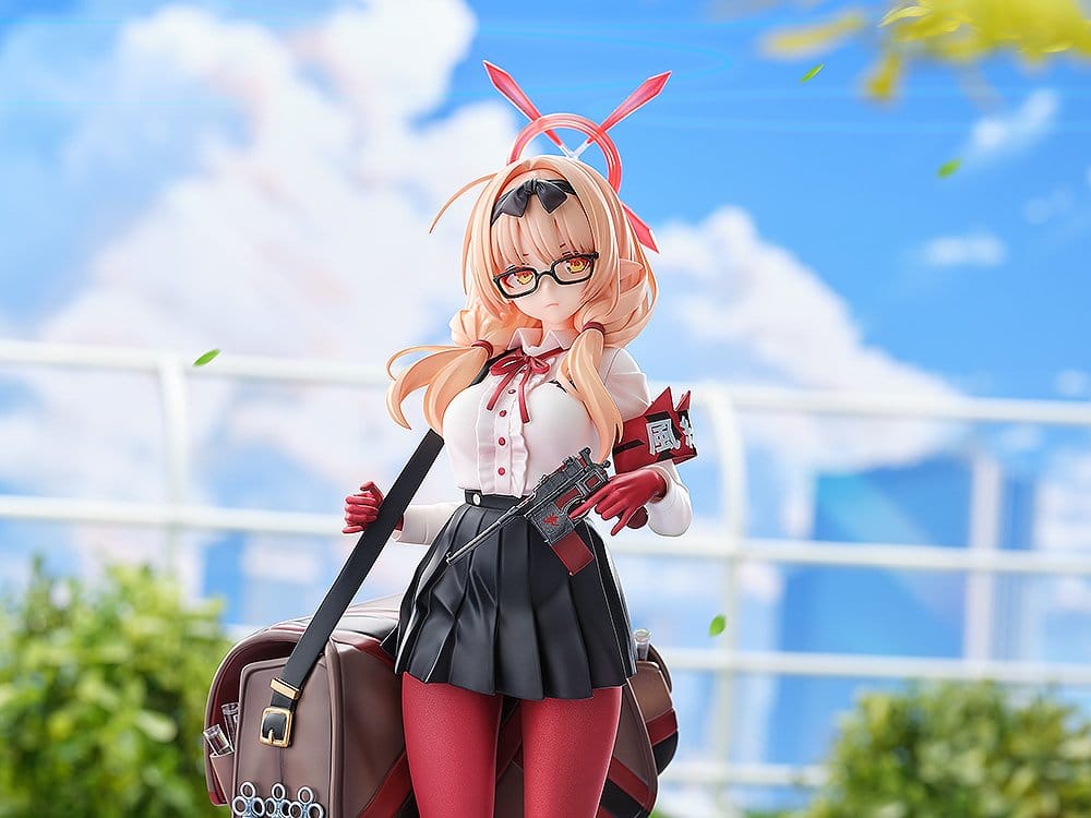 Blue Archive PVC Figure 1/7 Chinatsu 25 cm