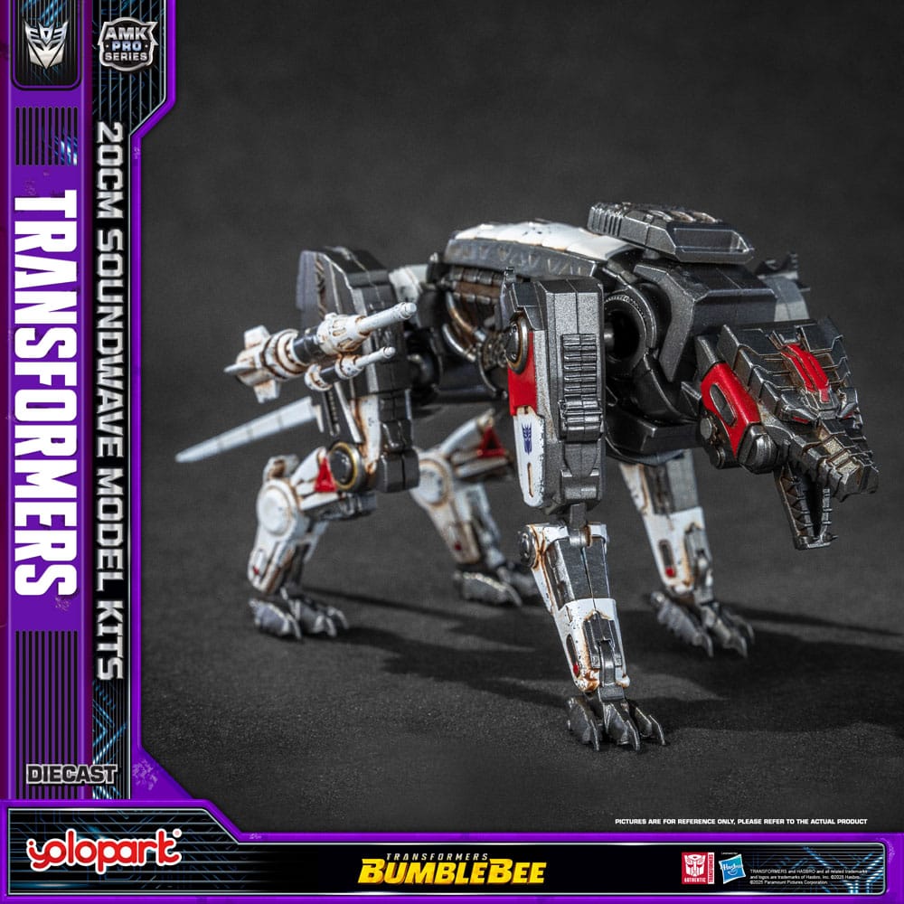 Transformers: Bumblebee AMK Pro Series Plastic Model Kit Soundwave (Overseas Version) 20 cm