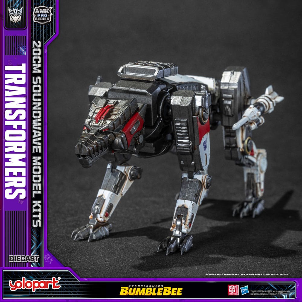 Transformers: Bumblebee AMK Pro Series Plastic Model Kit Soundwave (Overseas Version) 20 cm