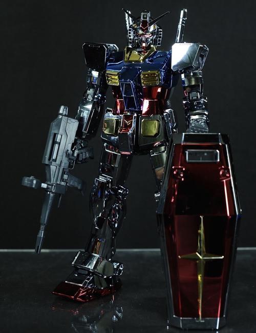 PG RX-78-2 Gundam (Chrome Plated Version) 1/60