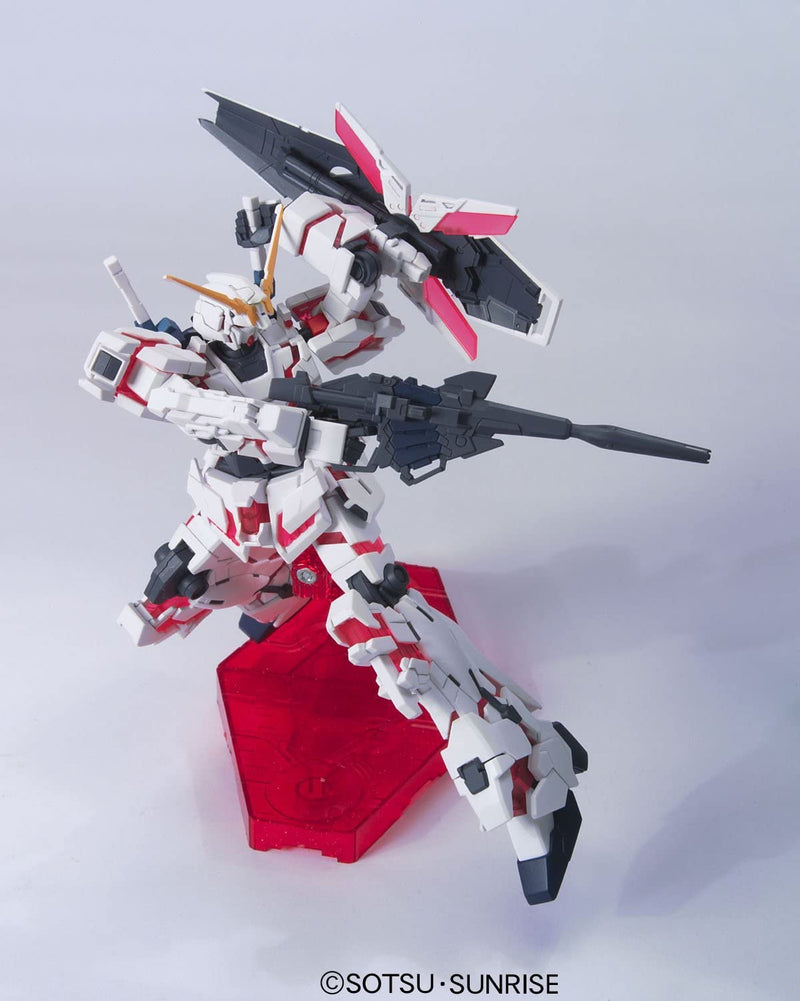 HG UC RX-0 Unicorn Gundam (Destroy Mode) 1/144