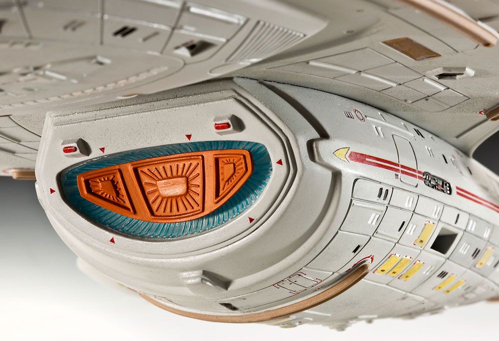 Star Trek Model Kit 1/670 U.S.S. Voyager 51 cm