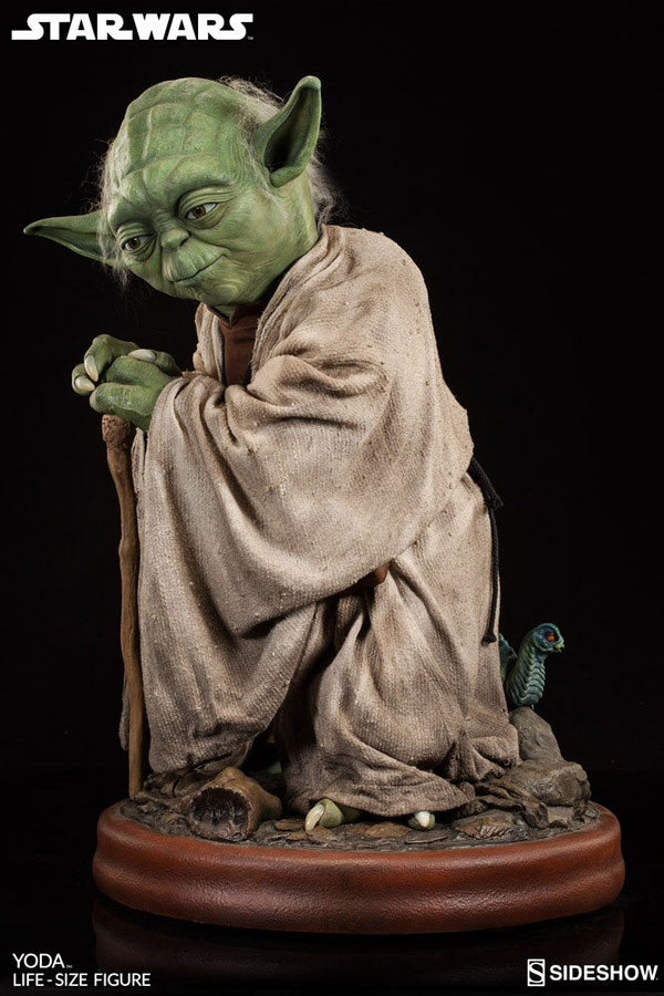 Star Wars Life-Size Statue Yoda 81 cm